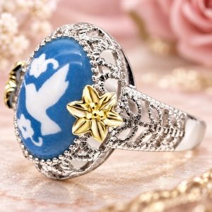 Bague Camée Oiseau et Fleurs