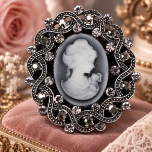 Broche Camée Somptueuse